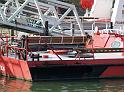 Feuerloeschboot 10-2      P042